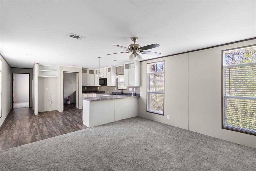 7 Wichita Circle, Huntsville, Texas image 2