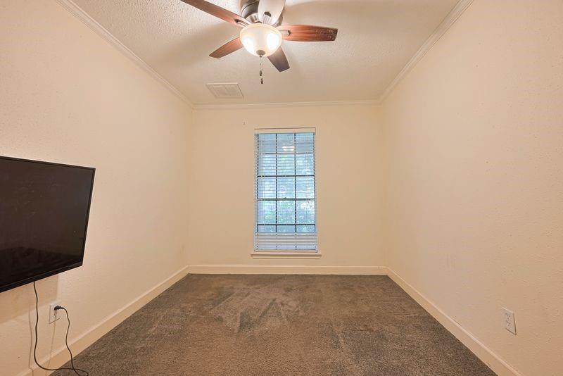 19426 Gladewater Drive, Tomball, Texas image 28