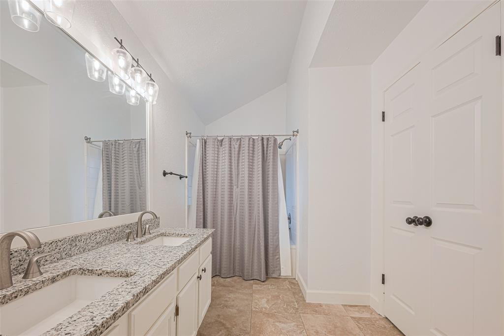 19426 Gladewater Drive, Tomball, Texas image 35