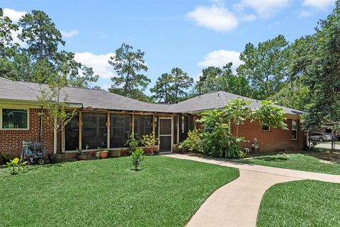 A home in Conroe