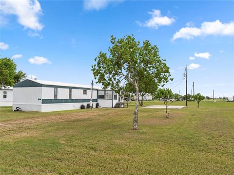 Photo of 98 Catfish Drive, Palacios, TX 77465 (MLS # 88996756)