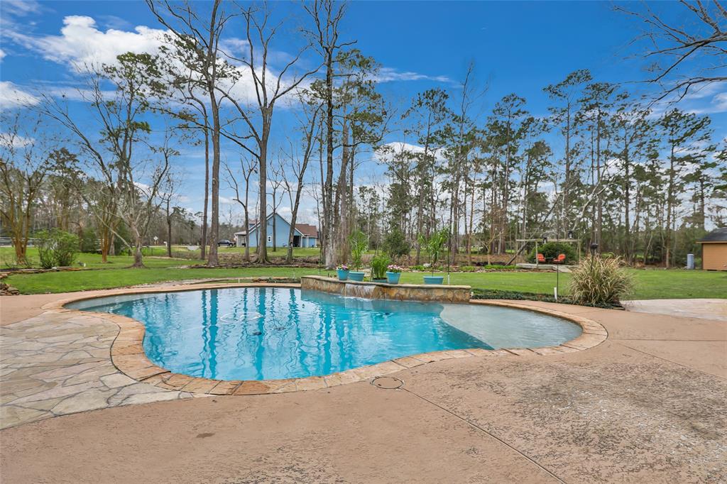 27303 Winding River Trail, Huffman, Texas image 9