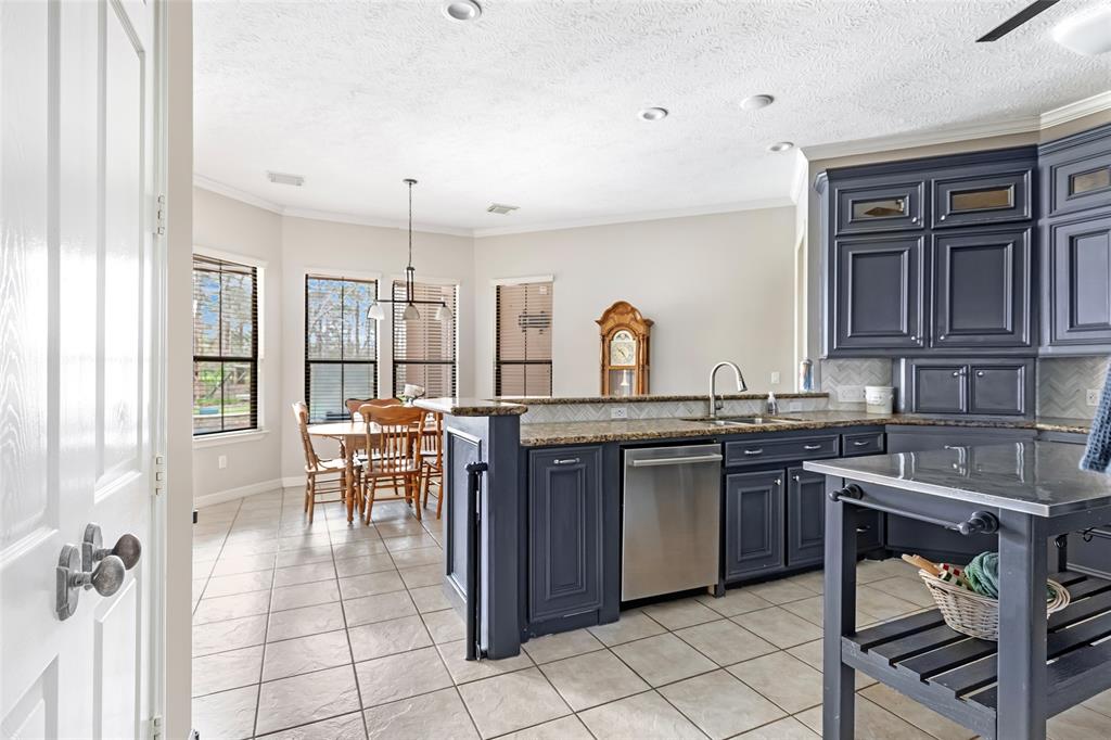 27303 Winding River Trail, Huffman, Texas image 22