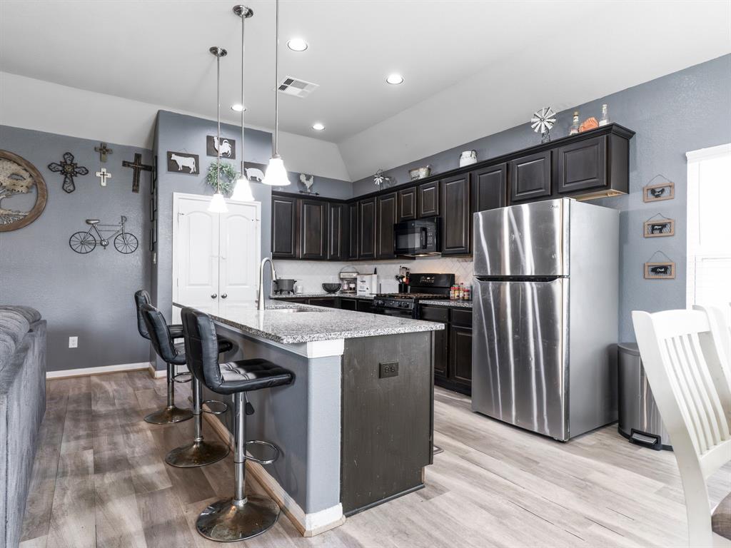 315 Woodhaven Drive, West Columbia, Texas image 37