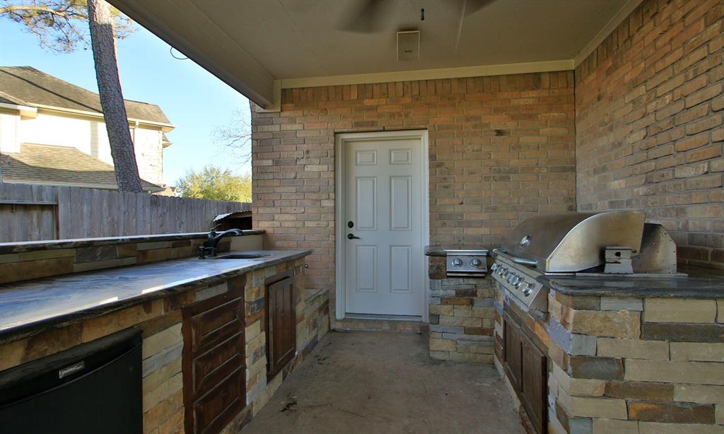 12506 Village Crest Court, Tomball, Texas image 50