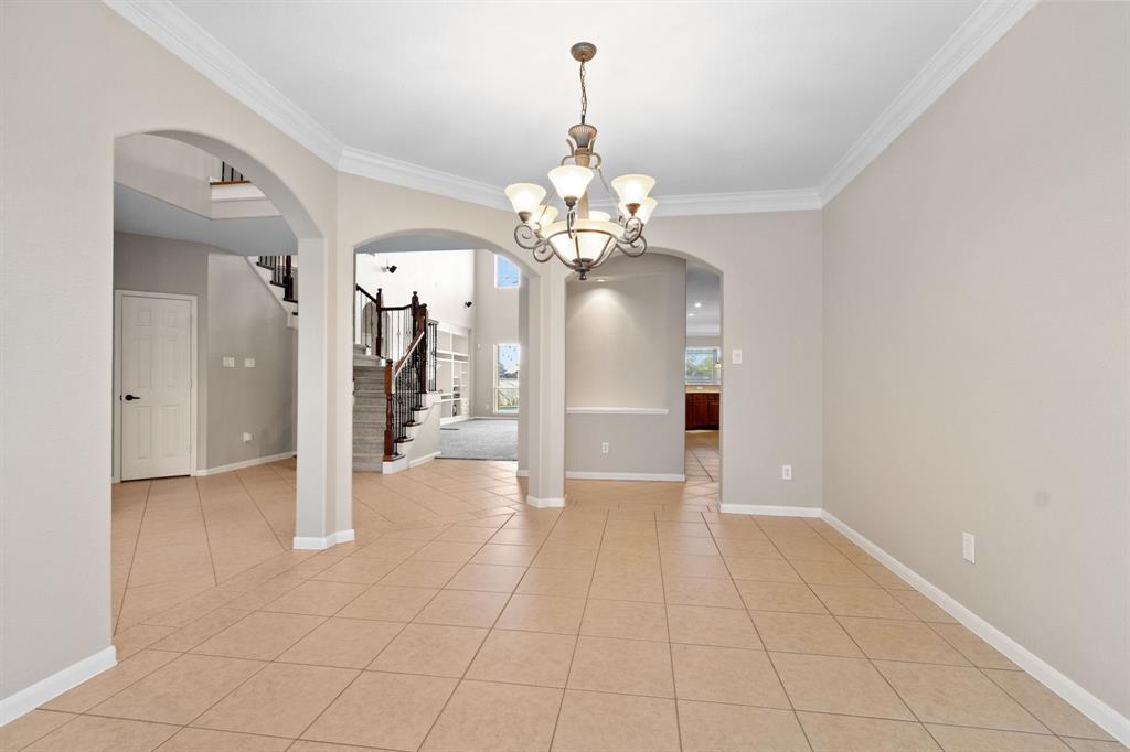 12506 Village Crest Court, Tomball, Texas image 11