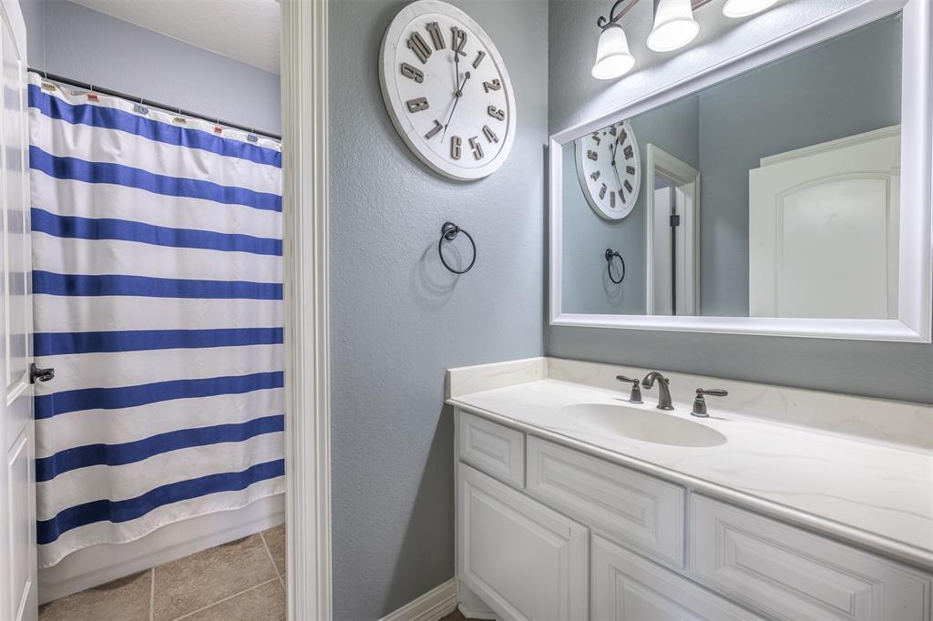 3335 Rolling Valley Lane, Brenham, Texas image 30