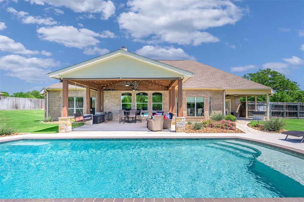 3335 Rolling Valley Lane, Brenham, Texas image 2