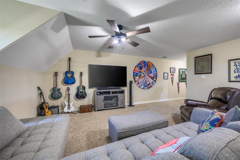 3335 Rolling Valley Lane, Brenham, Texas image 32