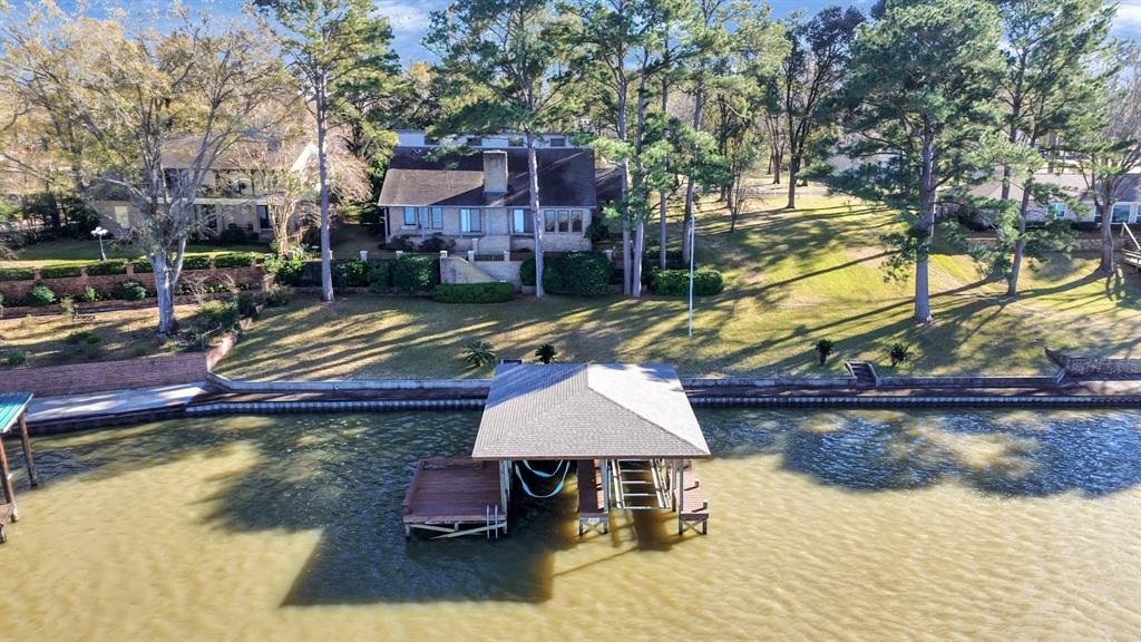 716 Shoreline Drive, Livingston, Texas image 3