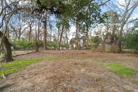 A home in Conroe