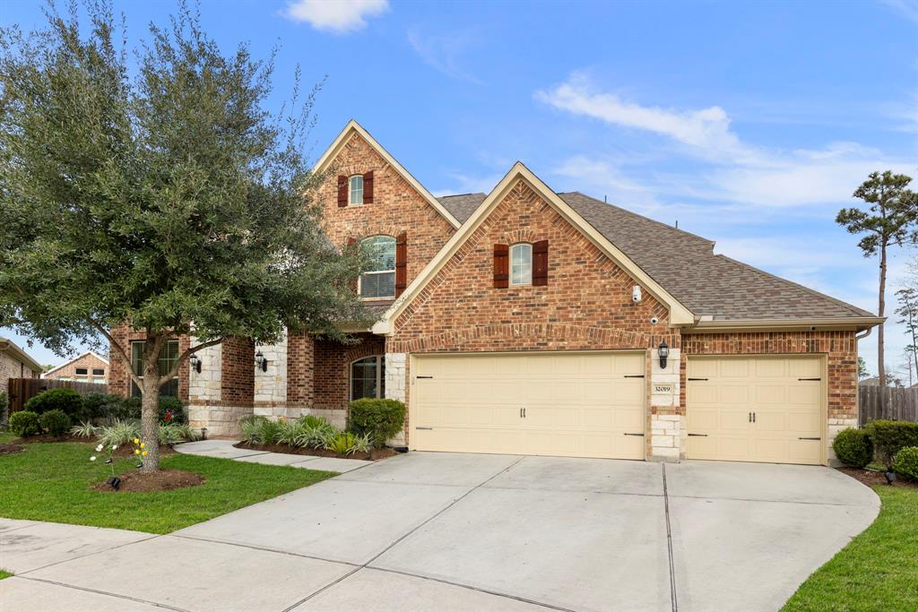 32019 Eagle Nest Lane
