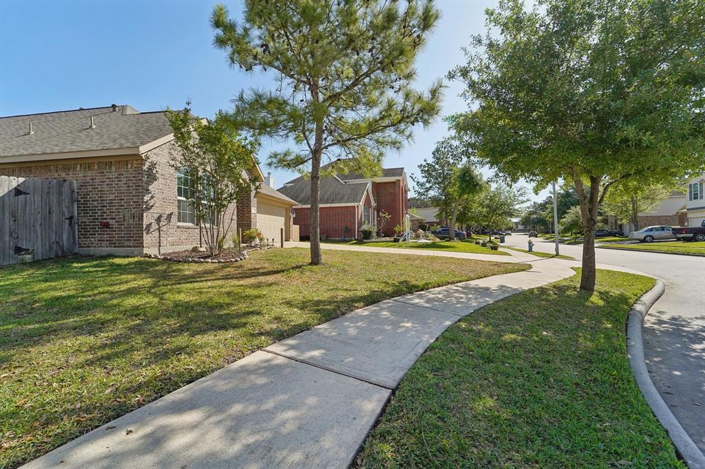 9507 Arrowhead Terrace Lane, Humble, Texas image 3