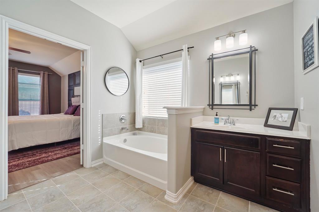 9507 Arrowhead Terrace Lane, Humble, Texas image 26