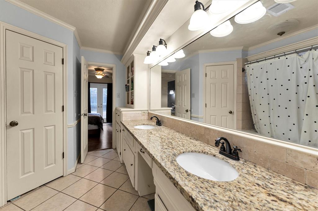 13115 Lake Mist Drive, Cypress, Texas image 27