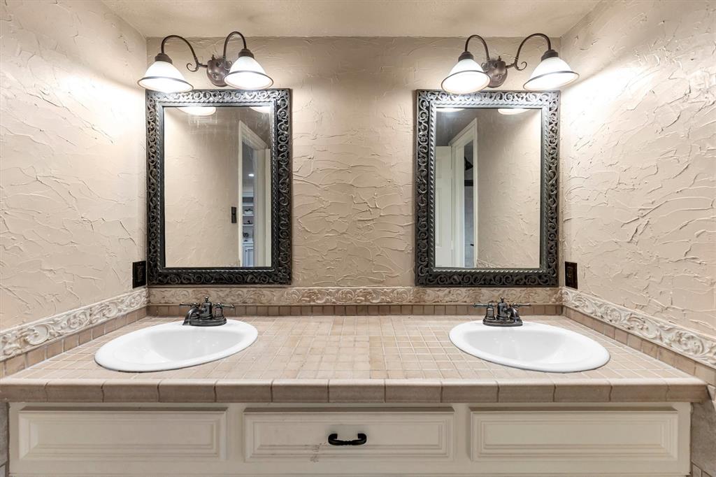 13115 Lake Mist Drive, Cypress, Texas image 34
