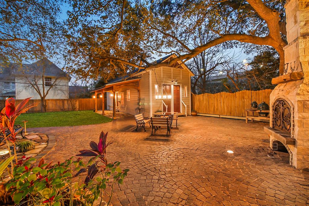 4804 Bellaire Boulevard, Bellaire, Texas image 4