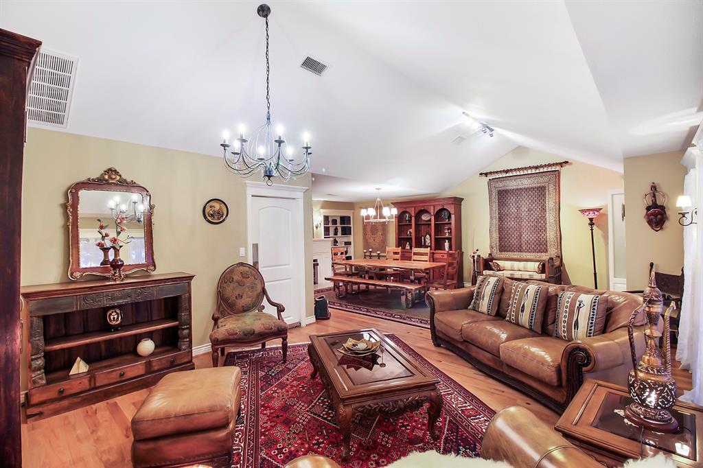 4804 Bellaire Boulevard, Bellaire, Texas image 9