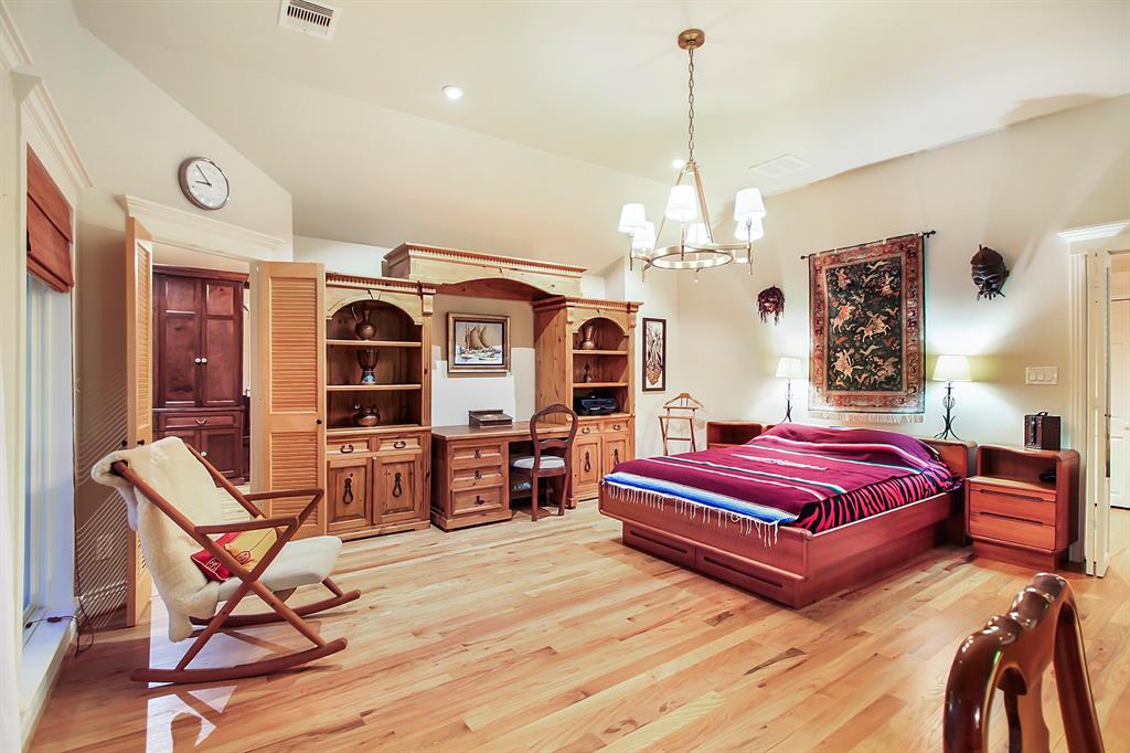 4804 Bellaire Boulevard, Bellaire, Texas image 19