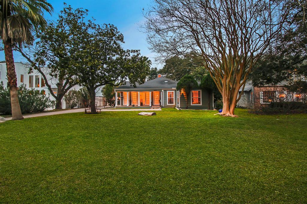 4804 Bellaire Boulevard, Bellaire, Texas image 48