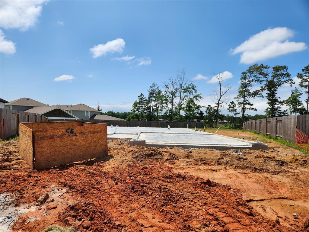 14200 Spring Valley Drive, Conroe, Texas image 8