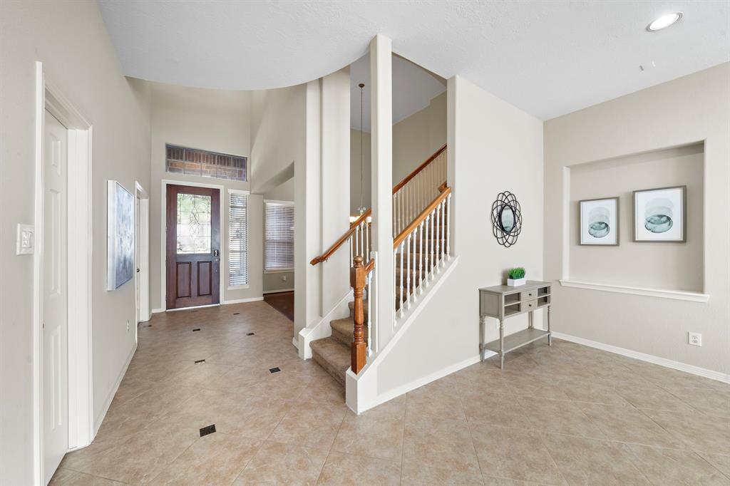 6123 Cameron Court, League City, Texas image 4
