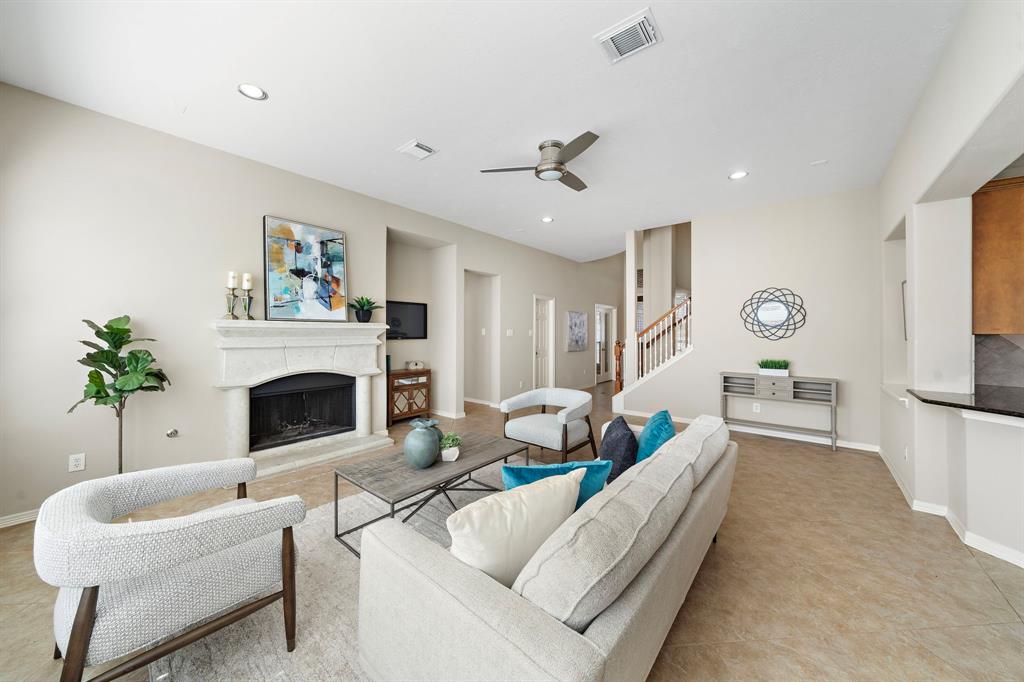 6123 Cameron Court, League City, Texas image 7