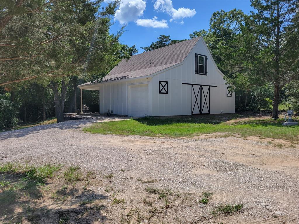 4937 Wolff Road Road, Round Top, Texas image 32