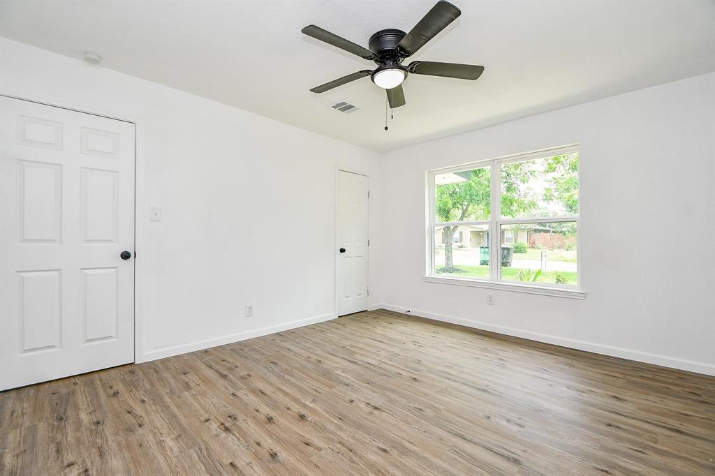 1915 Springrock Lane, Houston, Texas image 23