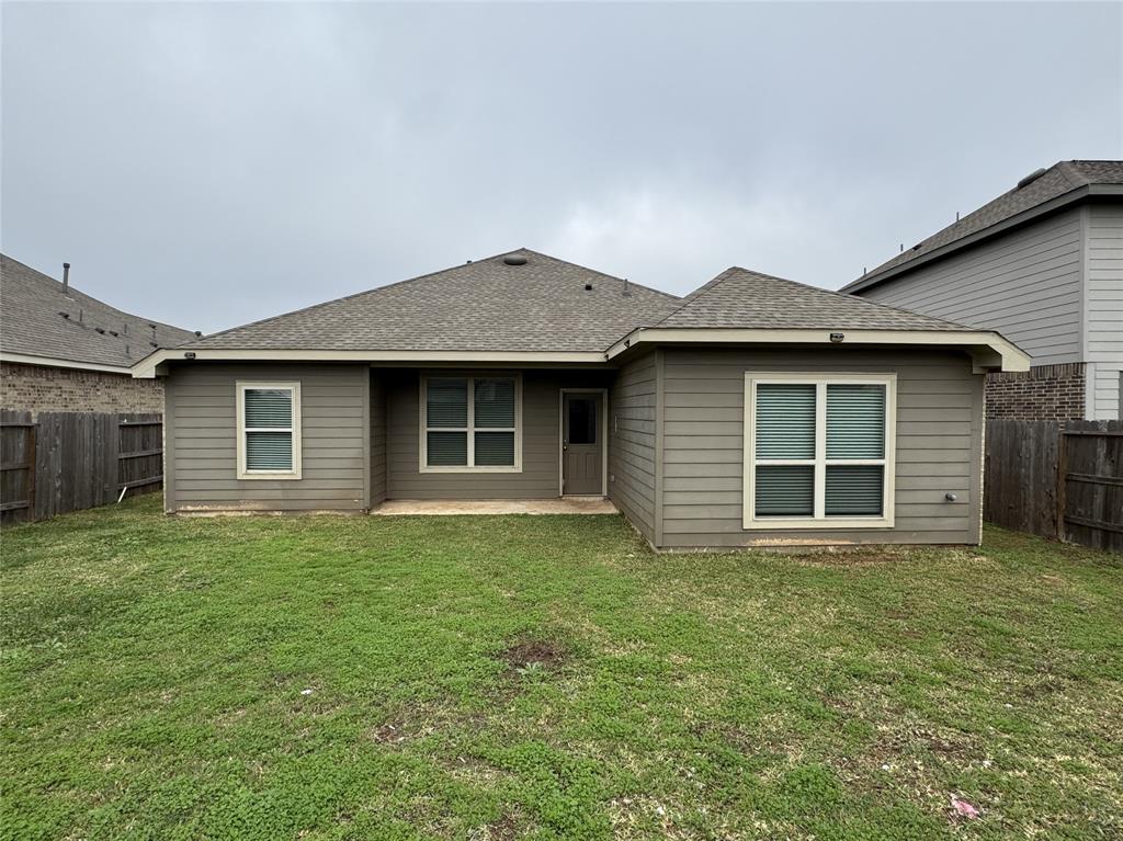 14206 Emerald Terrace Trail, Rosharon, Texas image 17