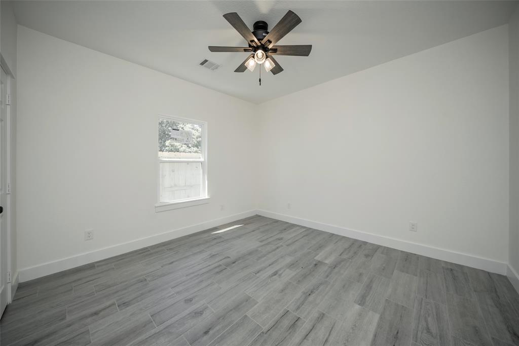 1199 S 3rd Street, Conroe, Texas image 18