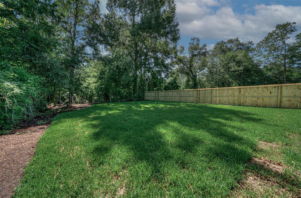 1199 S 3rd Street, Conroe, Texas image 22