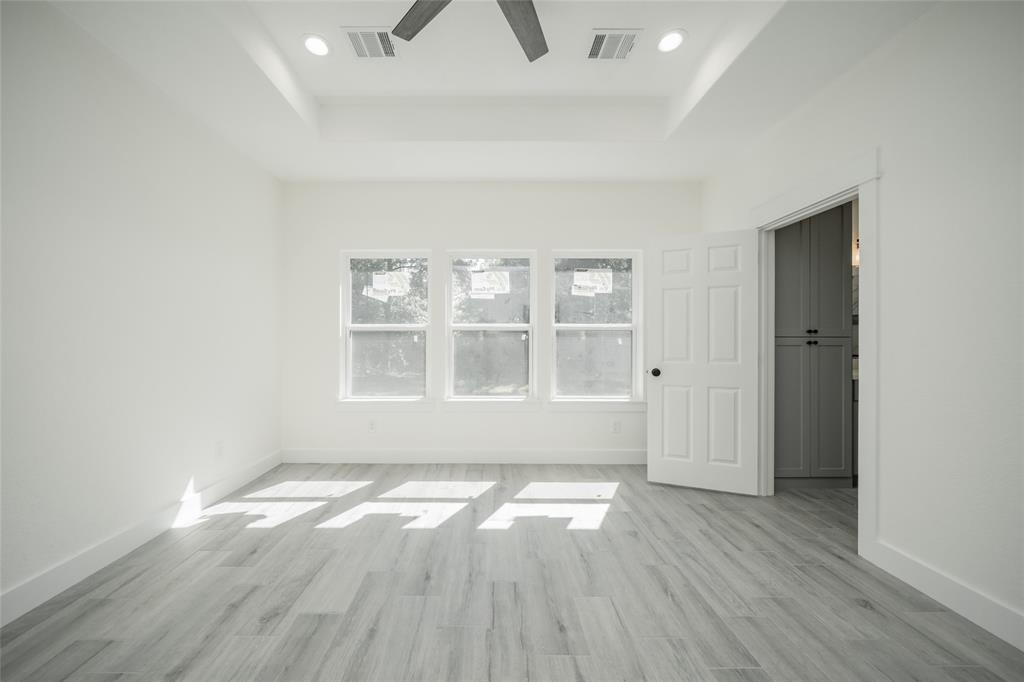 1199 S 3rd Street, Conroe, Texas image 11