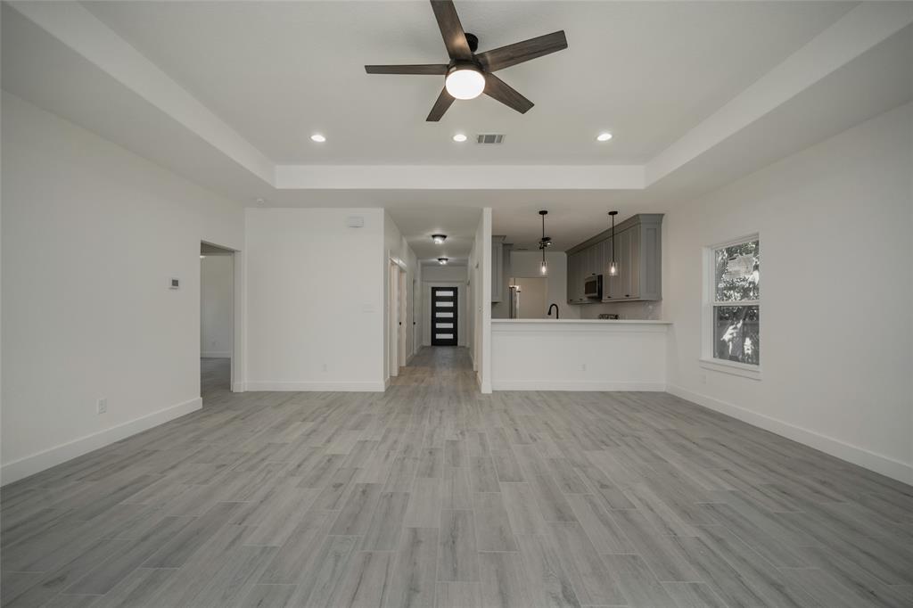 1199 S 3rd Street, Conroe, Texas image 10