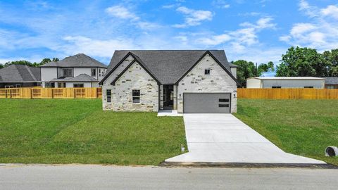 11627 N D Street La Porte TX 77571