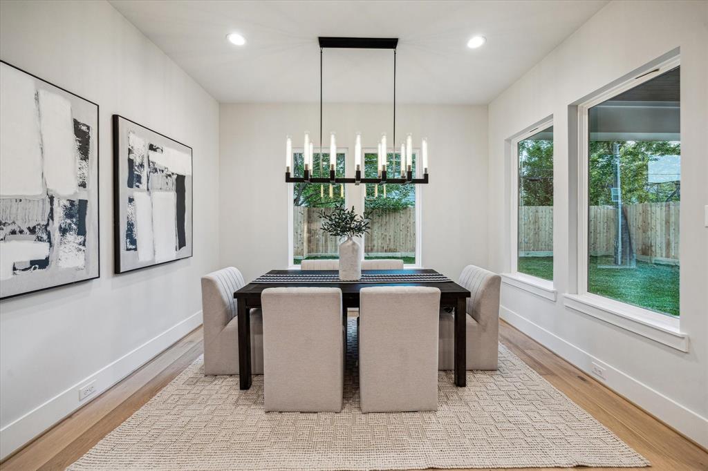 608 E 25th Street, Houston, Texas image 9