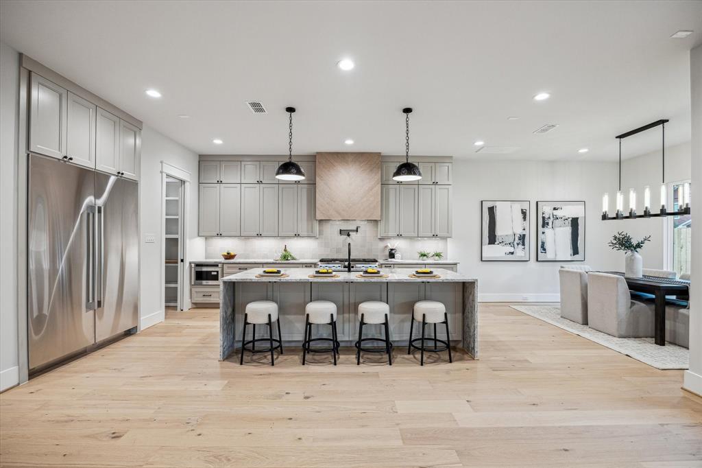 608 E 25th Street, Houston, Texas image 5