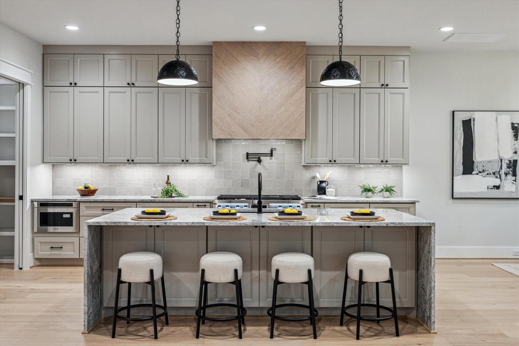 608 E 25th Street, Houston, Texas image 6