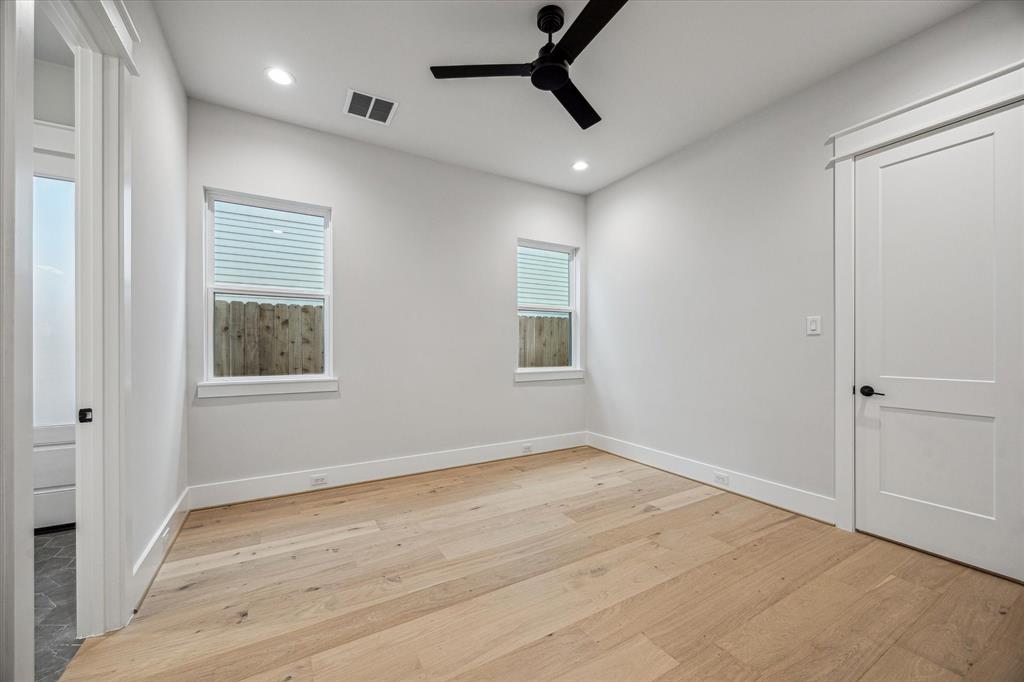 608 E 25th Street, Houston, Texas image 15