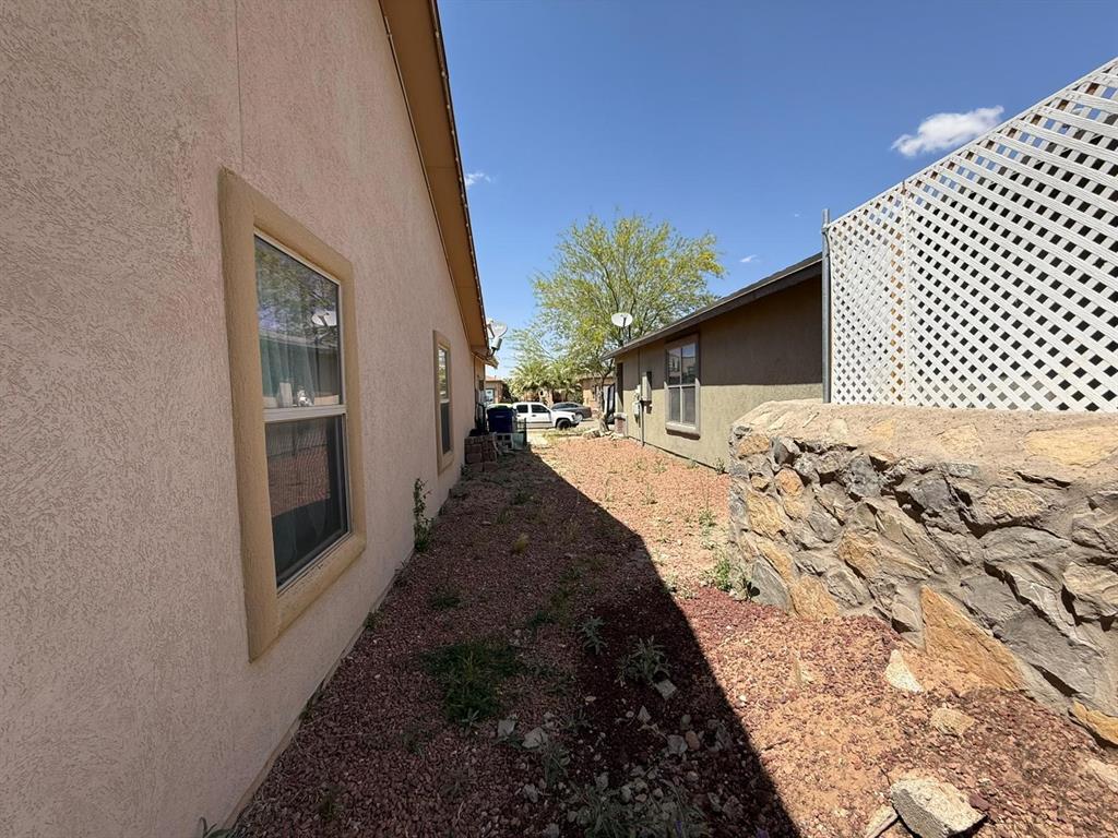 14220 English Point Avenue, El Paso, Texas image 36