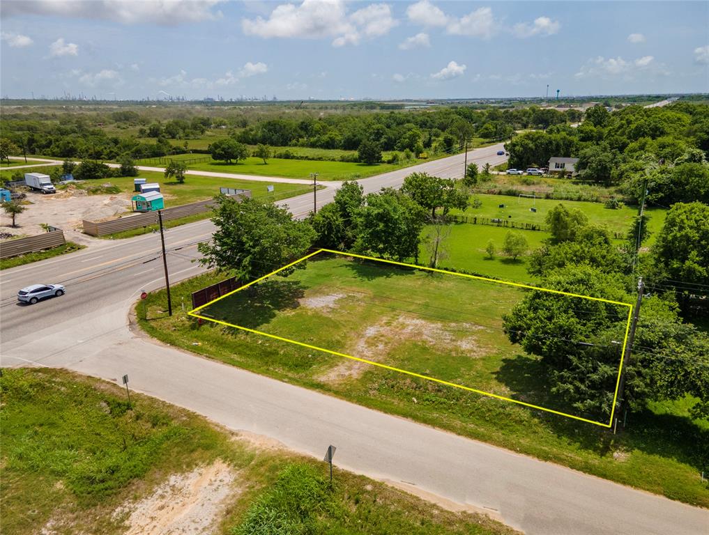 00 Florida Avenue, Hitchcock, Texas image 3