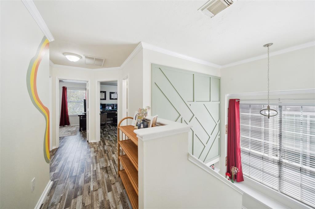 38 Wineberry Place, The Woodlands, Texas image 6