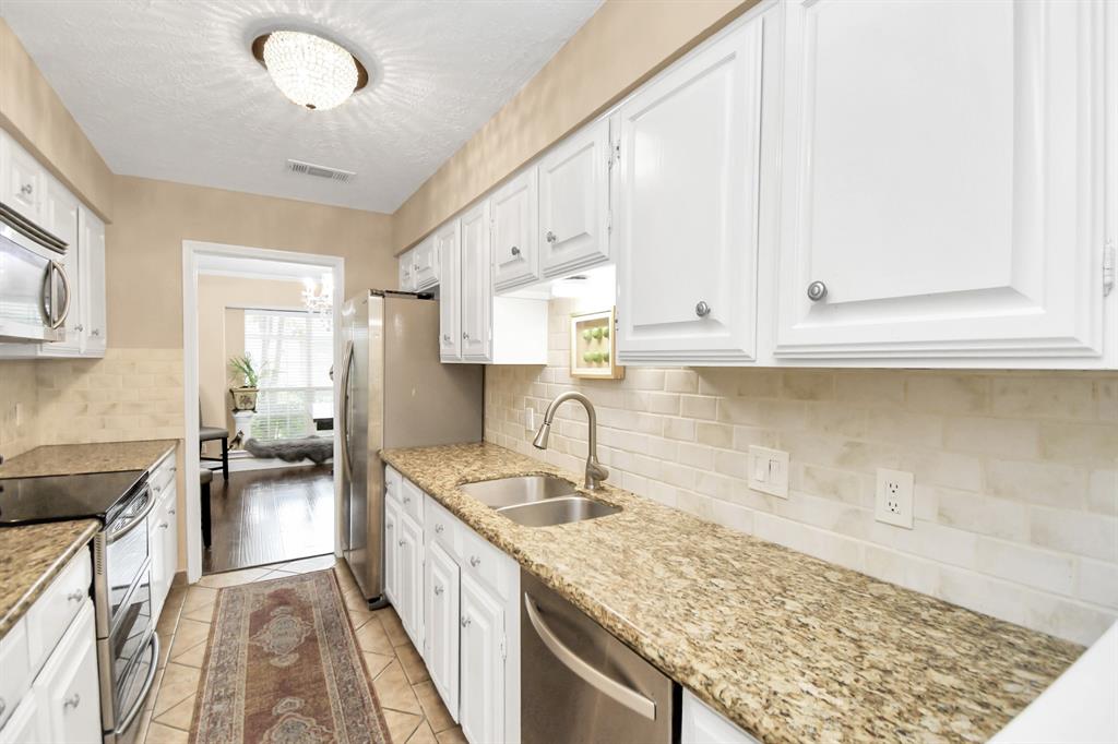 3066 Gessner Road, Houston, Texas image 16
