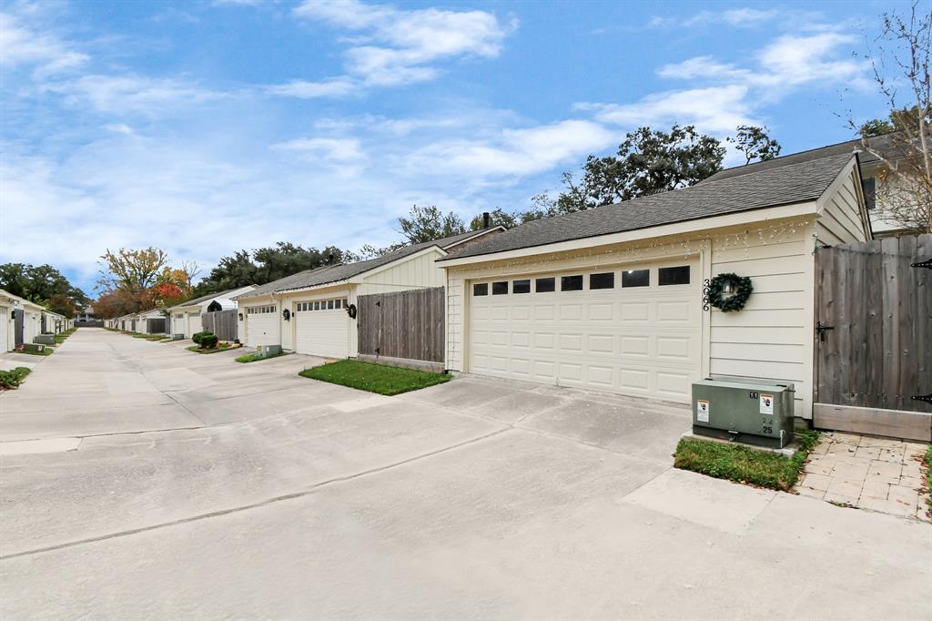 3066 Gessner Road, Houston, Texas image 43