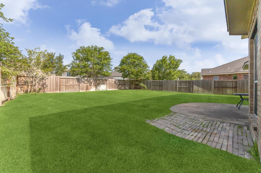 15127 Woodford Hollow Lane, Cypress, Texas image 28