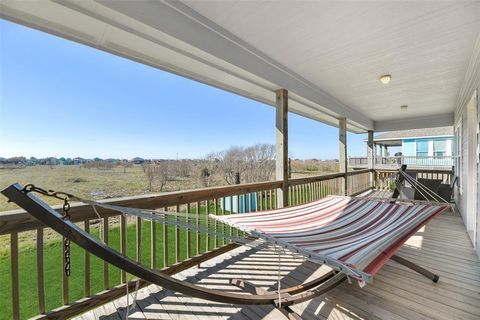 A home in Crystal Beach