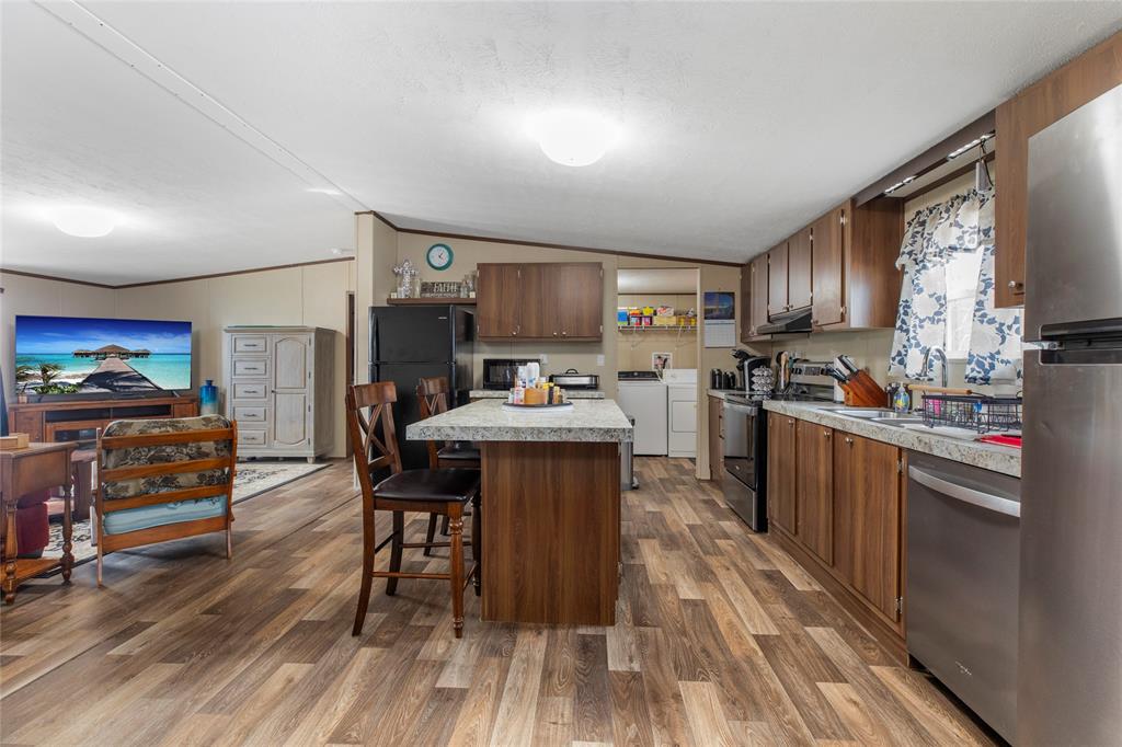 8231 Blue Fire Lane, Franklin, Texas image 5