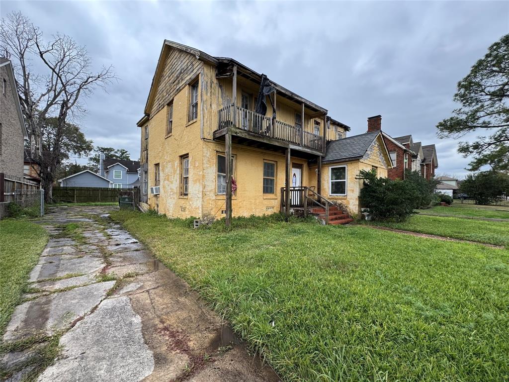 3426 Southmore Boulevard