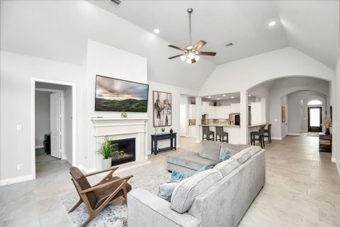 3835 Tarragon Bend Drive Richmond TX 77406