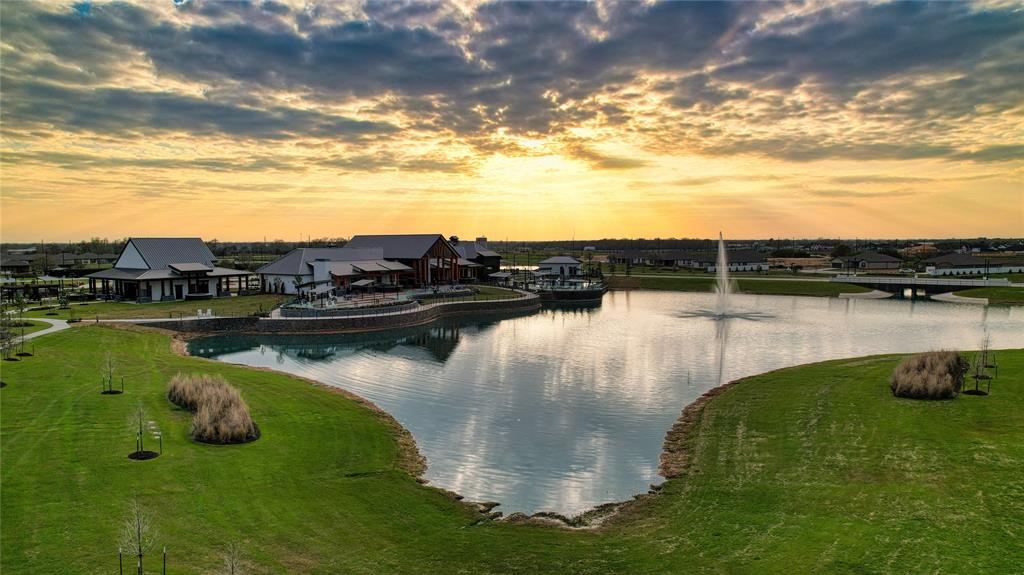 7714 Inspiration Drive, Fulshear, Texas image 29